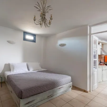 Hotel Red Cliff Villa 4*