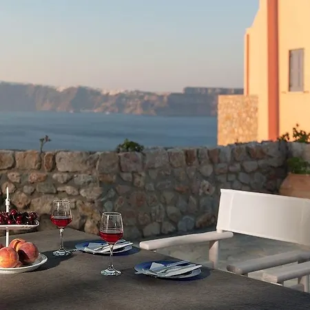 Red Cliff Villa 4* Akrotírion