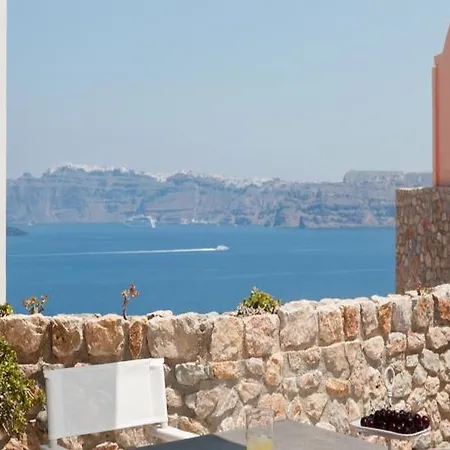Red Cliff Villa Hotel