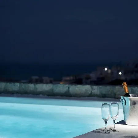Red Cliff Villa 4*